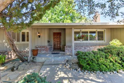 5201 Oleander Dr, Carmichael, CA 95608 photo 3