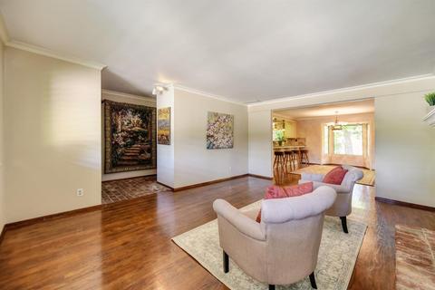 5201 Oleander Dr, Carmichael, CA 95608 photo 6