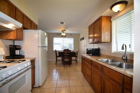 4901 Estates Dr, Modesto, CA 95357 photo 3
