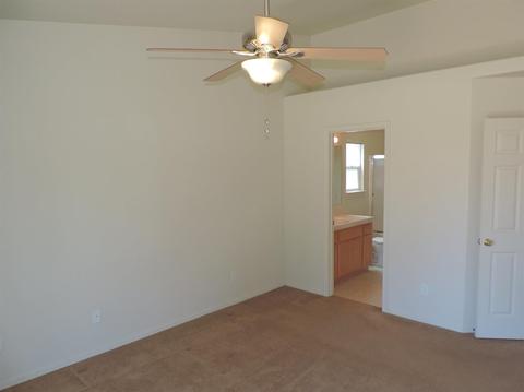 700 Crippen Ave, Modesto, CA 95351 photo 17