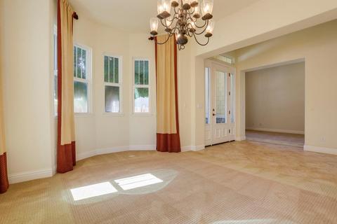 1541 Biarritz, Tracy, CA 95304 photo 9