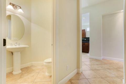 1541 Biarritz, Tracy, CA 95304 photo 17