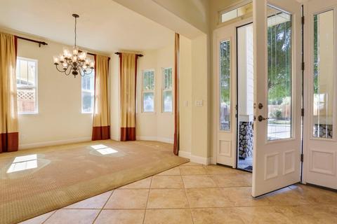 1541 Biarritz, Tracy, CA 95304 photo 5