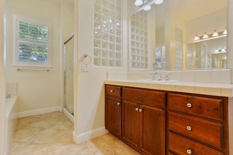 1541 Biarritz, Tracy, CA 95304 photo 32