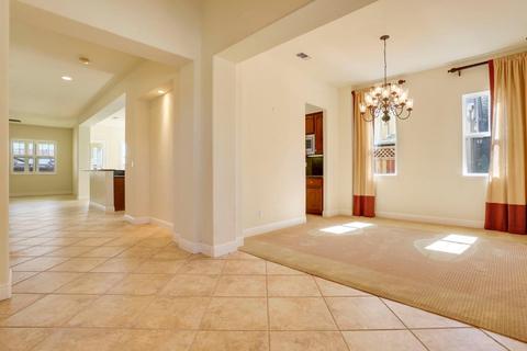 1541 Biarritz, Tracy, CA 95304 photo 6
