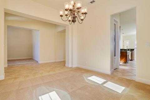 1541 Biarritz, Tracy, CA 95304 photo 10