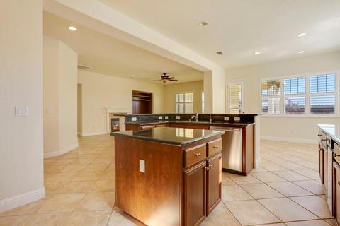1541 Biarritz, Tracy, CA 95304 photo 11