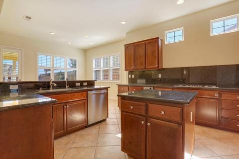1541 Biarritz, Tracy, CA 95304 photo 12