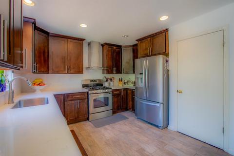 561 Pombo Square Dr, Tracy, CA 95376 photo 16