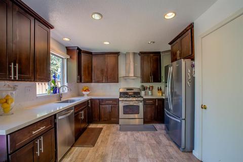 561 Pombo Square Dr, Tracy, CA 95376 photo 4