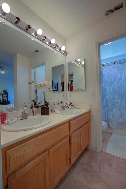 561 Pombo Square Dr, Tracy, CA 95376 photo 23