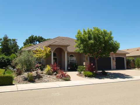 1678 Augusta Pointe Dr, Ripon, CA 95366 photo 2