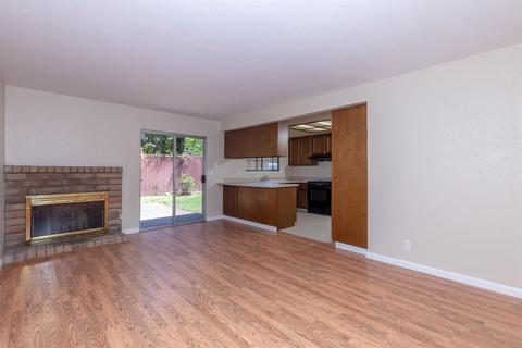 5849 Kimberly Hill Ct, Carmichael, CA 95608 photo 3