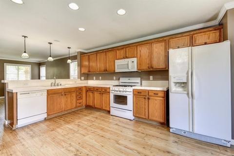 10751 Ivoryton Way, Mather, CA 95655 photo 5