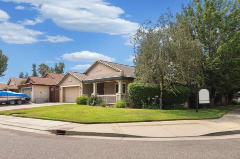 547 Mockingbird Dr, Lodi, CA 95240 photo 2