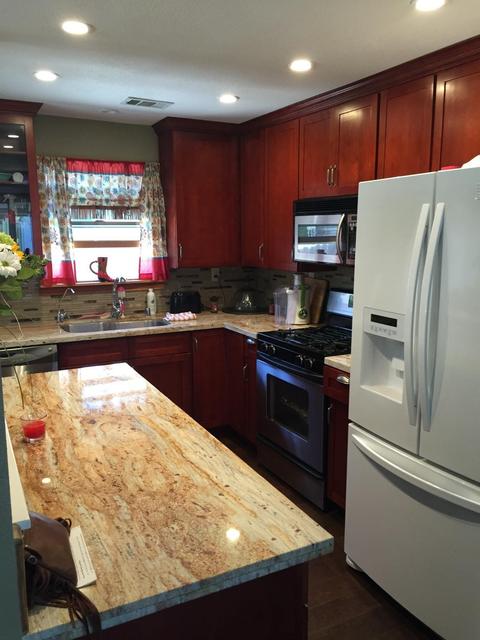 21 E Abbey St, Winters, CA 95694 photo 2