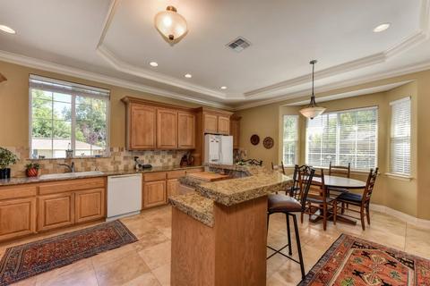 4703 Oakfield Cir, Carmichael, CA 95608 photo 6