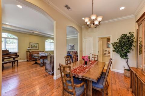 4703 Oakfield Cir, Carmichael, CA 95608 photo 5
