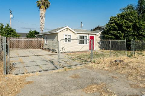 5304 Clark St, Keyes, CA 95328 photo 1