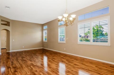 67 Barcelona Dr, Tracy, CA 95377 photo 5