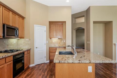 67 Barcelona Dr, Tracy, CA 95377 photo 8