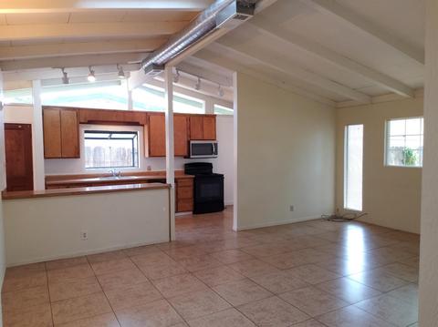 1112 Edison Ave, Modesto, CA 95350 photo 2