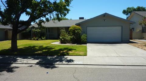 322 E Lancaster Dr, Stockton, CA 95207 photo 3