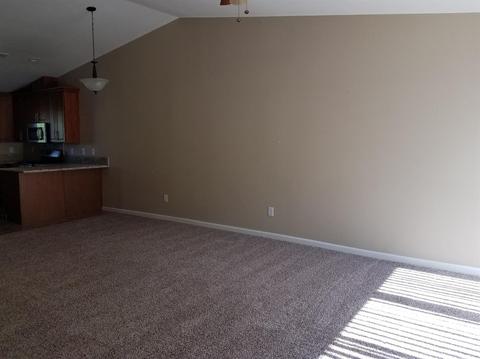 901 Inez Dr, Modesto, CA 95351 photo 6