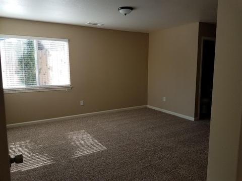 901 Inez Dr, Modesto, CA 95351 photo 7