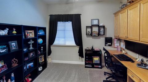 4697 Encanto Ln, Tracy, CA 95377 photo 17