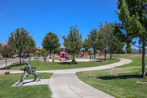4697 Encanto Ln, Tracy, CA 95377 photo 27