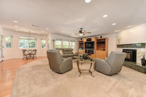 6629 Lincoln Ave, Carmichael, CA 95608 photo 8