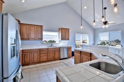 2060 Mohawk Ct, Ione, CA 95640 photo 8