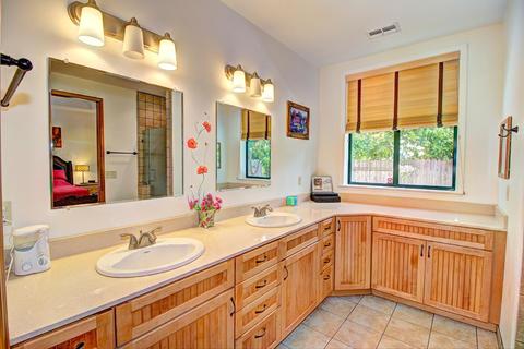 3626 Mono Pl, Davis, CA 95618 photo 17