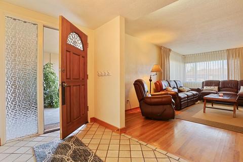 2115 Jackson St, Lodi, CA 95242 photo 5