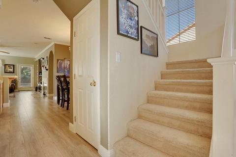 2528 Gaines Ln, Tracy, CA 95377 photo 3