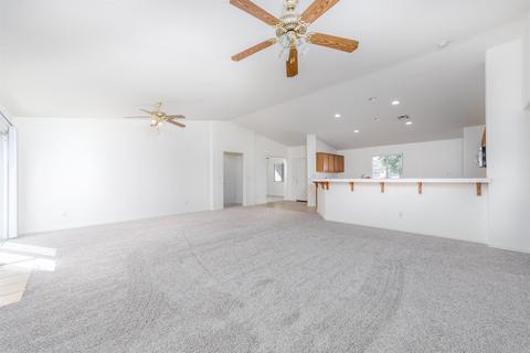 4542 Rosecliff Cir, Mather, CA 95655 photo 9