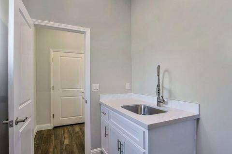 720 Morales Ct, Ceres, CA 95307 photo 9
