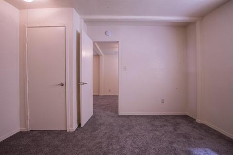 121 Orange Ave, Modesto, CA 95350 photo 10