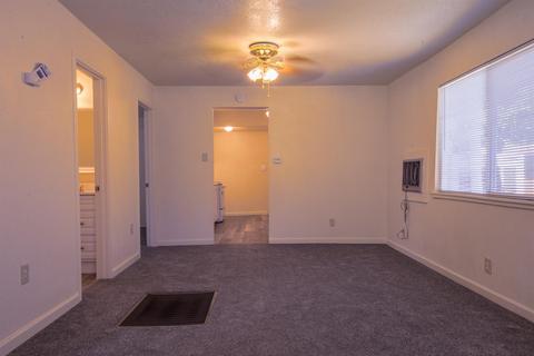 121 Orange Ave, Modesto, CA 95350 photo 5