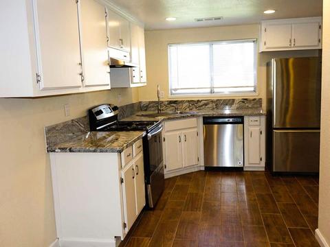 3072 Andre Ln, Turlock, CA 95382 photo 3