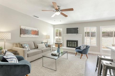 110 Perraud, Folsom, CA 95630 photo 4