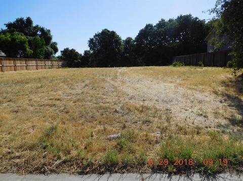 410 Laurelwood Ln, Ripon, CA 95366 photo 2
