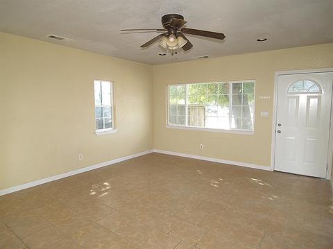 5236 Clark St, Keyes, CA 95328 photo 3