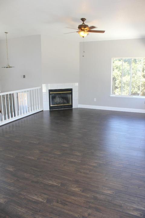 1400 Crater Ct, Modesto, CA 95351 photo 2