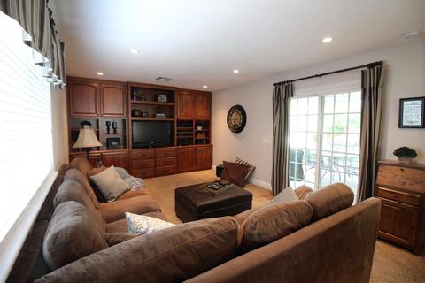 569 Dawn Dr, Manteca, CA 95336 photo 13