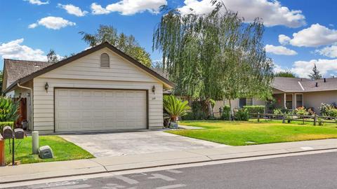1108 Chianti Dr, Lodi, CA 95240 photo 2