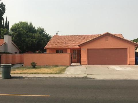 1409 Hackett Rd, Ceres, CA 95307 photo 1