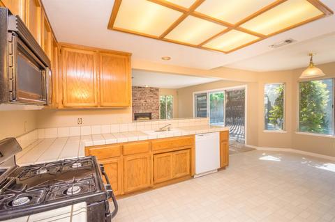 8157 Chimango Ct, Antelope, CA 95843 photo 12