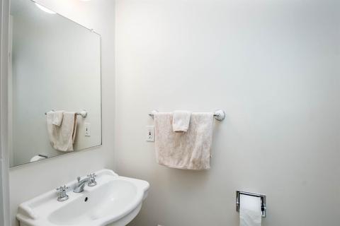 4760 American River Dr, Carmichael, CA 95608 photo 17